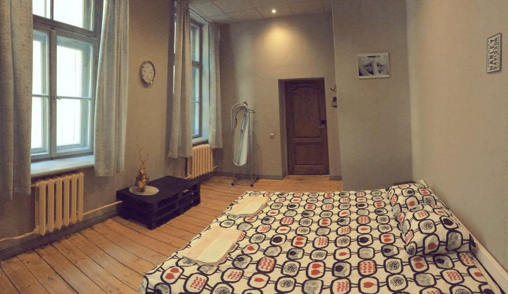 Johnson'S House Hotel Рига Екстериор снимка