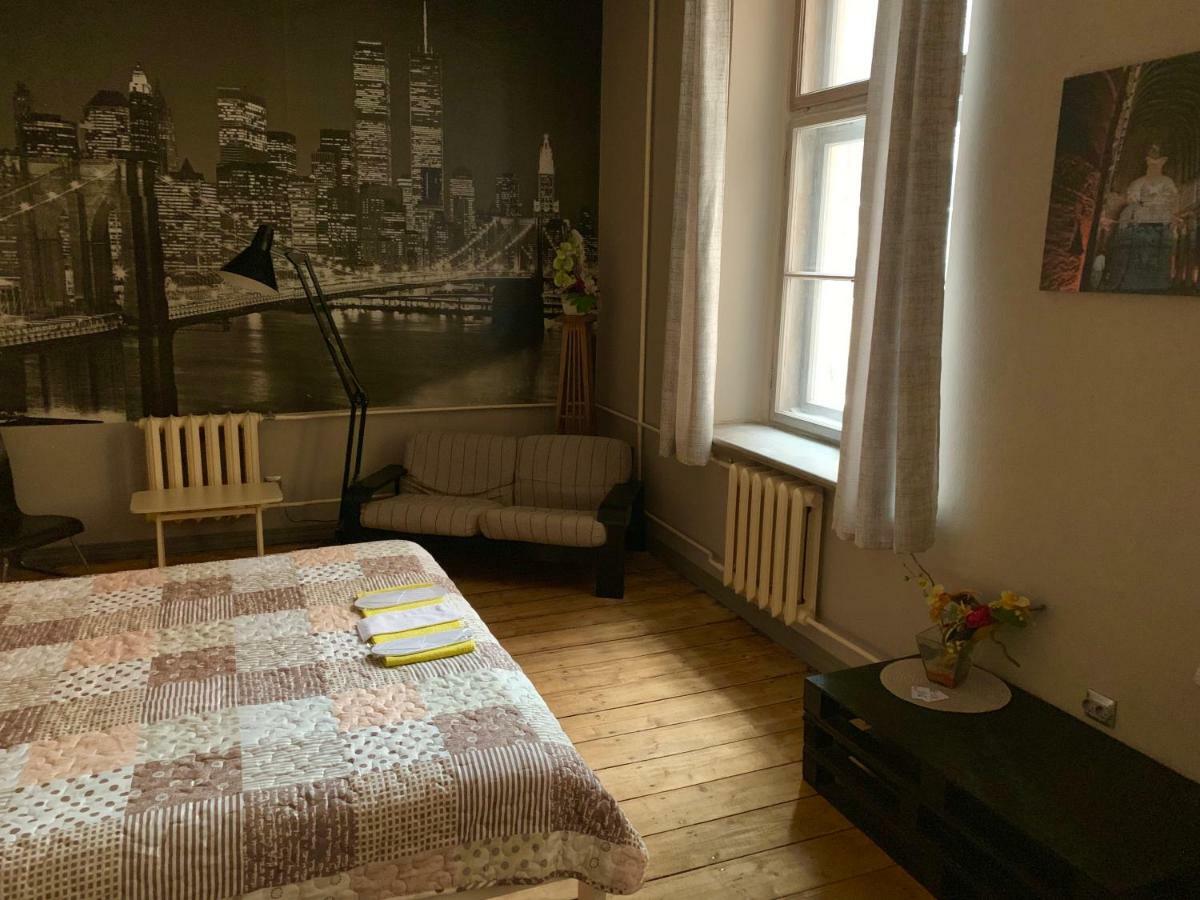 Johnson'S House Hotel Рига Екстериор снимка